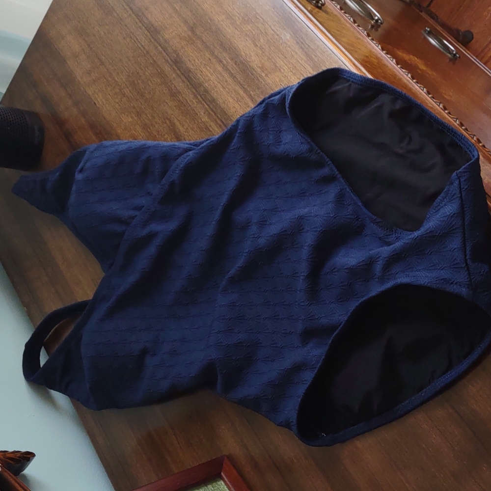 Gottex swimsuit, like new